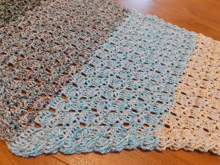 Häkelanleitung Tuch Caitlen