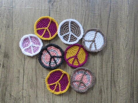 Peace Zeichen Häkelanleitung