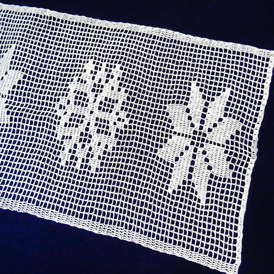 Tischläufer Schneeflocke häkeln