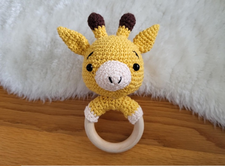 Häkelanleitung Rassel Giraffe