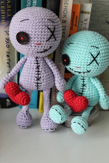 Cute love voodoo doll amigurumi pattern