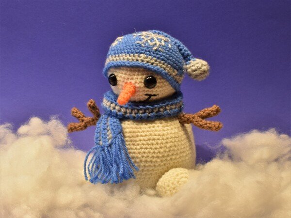 Björn the Snowman • Crochet Pattern • Amigurumi PDF