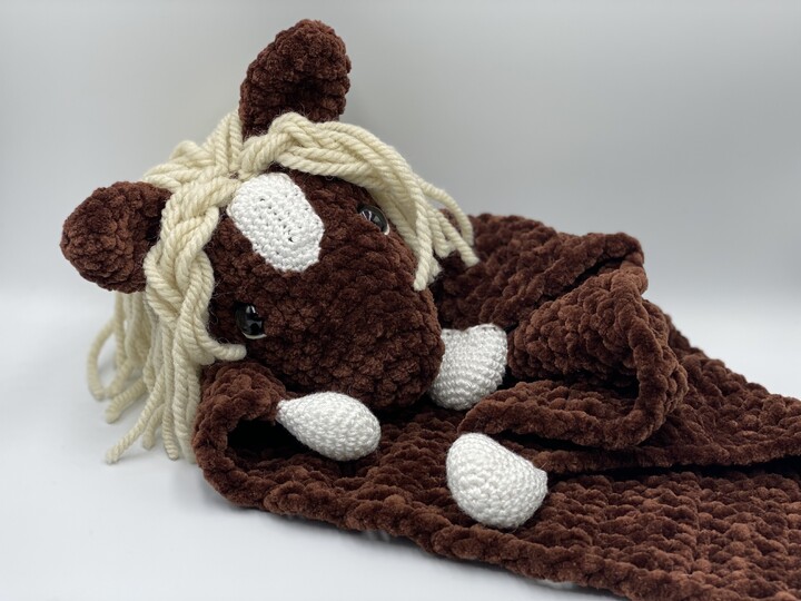Crochet Pattern - Comforter / Cuddly Horse
