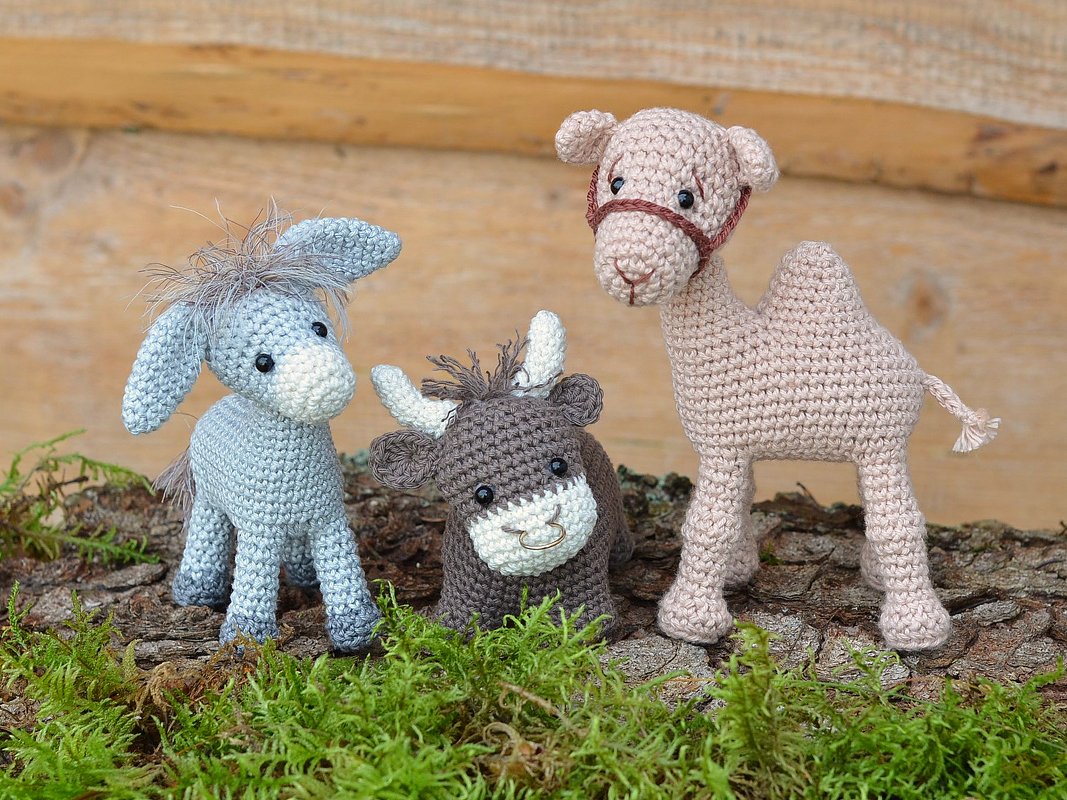 Krippentiere 3er Set Esel Ochse Kamel für Krippe