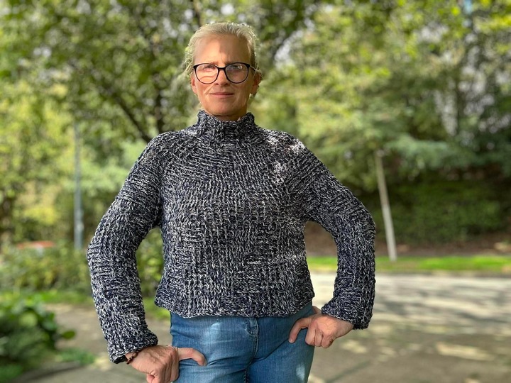 Rollkragenpullover/Kleid Stairways, Häkelanleitung