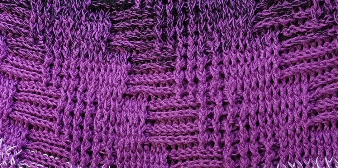 Rollkragenpullover/Kleid Stairways, Häkelanleitung