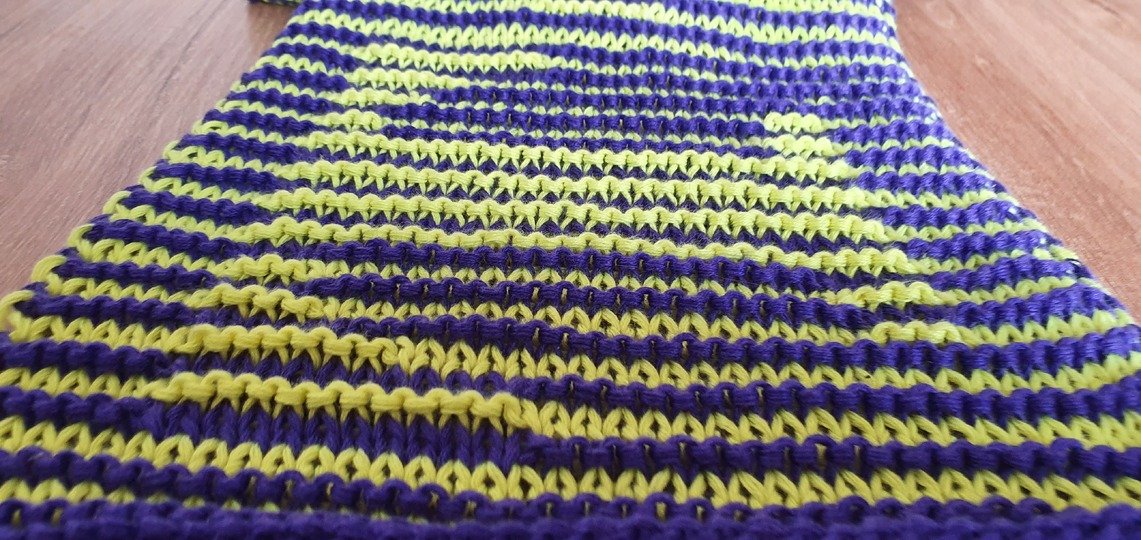 "Touchdown"-Schal, Schattenstricken, Illusionsstricken, Motivschal