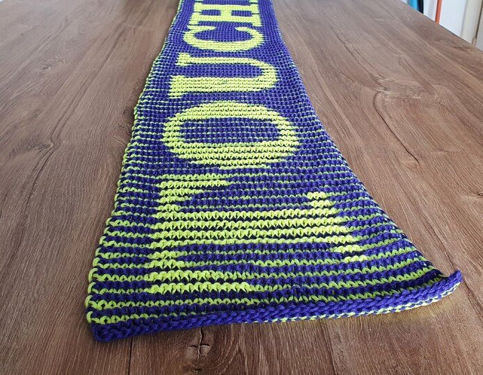 "Touchdown", Shadow Knitting, Illusion Knitting, Motif Scarf