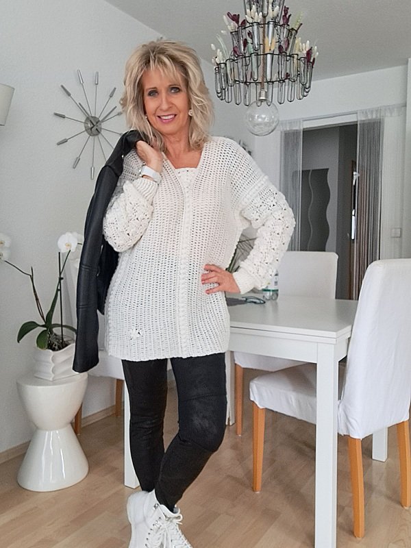 Flora Pulli - Häkelpullover