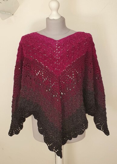 Häkelanleitung Puschel Poncho