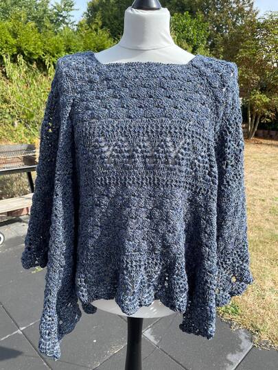 Häkelanleitung Puschel Poncho