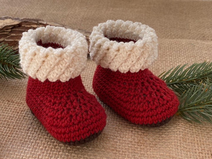 Babyschuhe „Santa“ (0-6 Monate) - Häkelanleitung