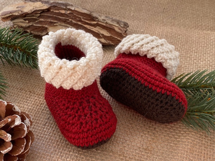 Babyschuhe „Santa“ (0-6 Monate) - Häkelanleitung