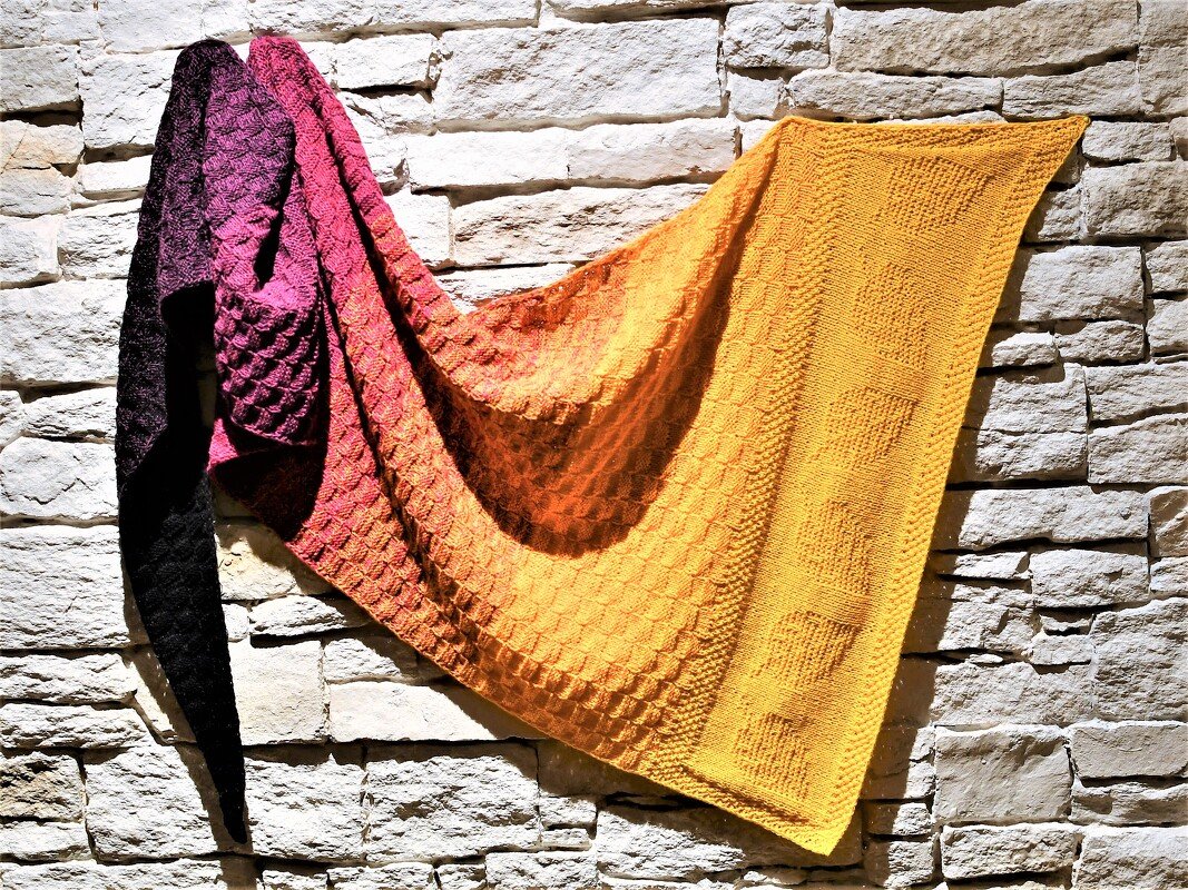 Strickanleitung Tuch "Blätterreigen" - Bild 3