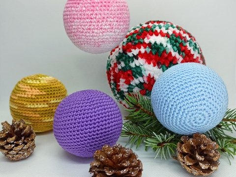 Sinple crochet balls - crochet pattern