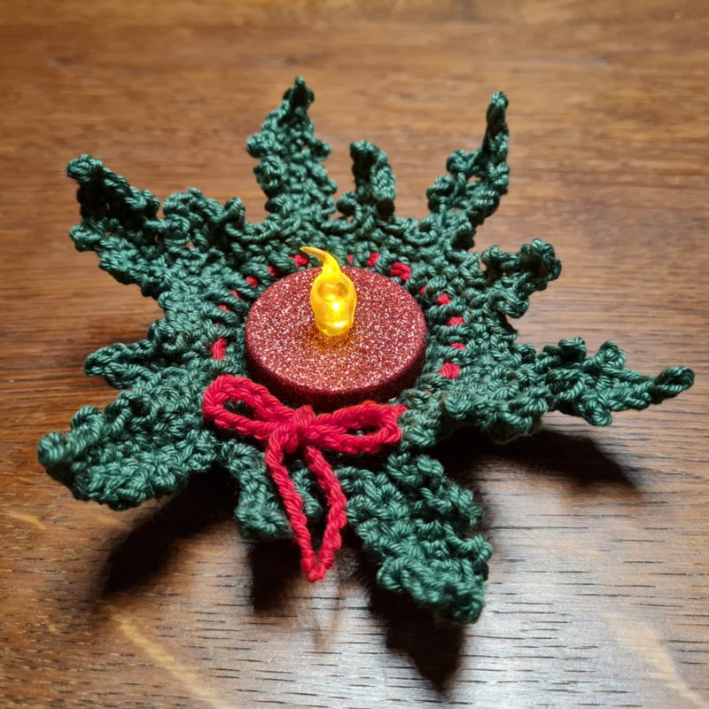 Winterliche LED Teelichthalter