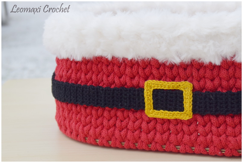 + X-Mas + Weihnachtskorb häkeln, Geschenkkorb Weihnachten, mit Holzboden