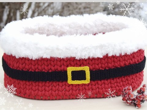 + X-Mas + Weihnachtskorb häkeln, Geschenkkorb Weihnachten, mit Holzboden