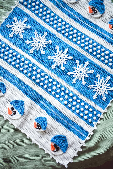 Crochet Christmas blanket- Crochet pattern- Christmas pattern- Crochet snow