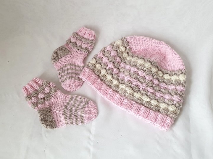 Strickanleitung Baby-Set, Baby-Mütze und Söckchen, ca. 4 - 10 Monate   #313
