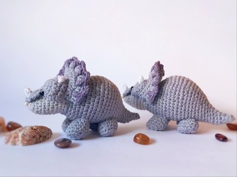 Triceratops. Dinosaurier. Häkelanleitung
