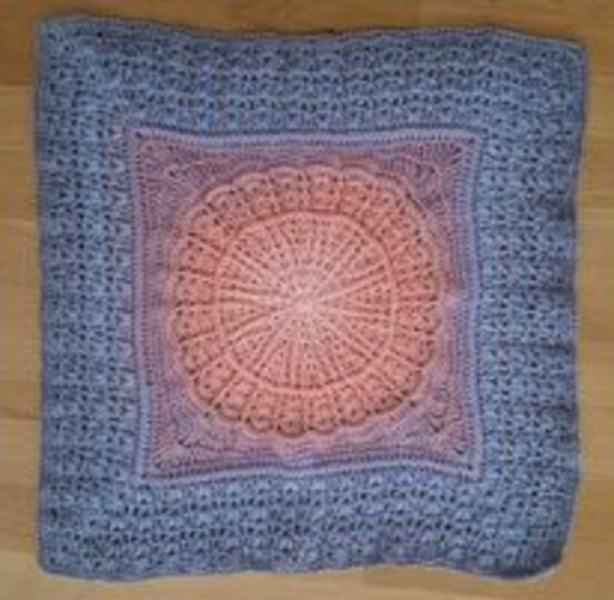 JahresCAL Häkeldecke Marah