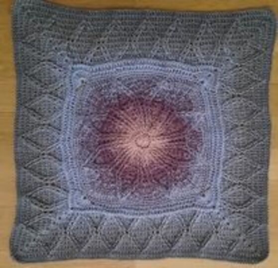 JahresCAL Häkeldecke Marah