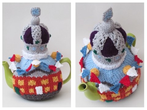 Royal Street Part Tea Cosy Knitting Pattern