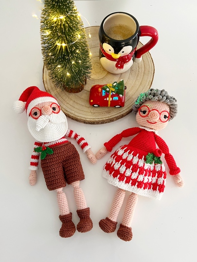 Mr. & Mrs. Claus, Santa Claus