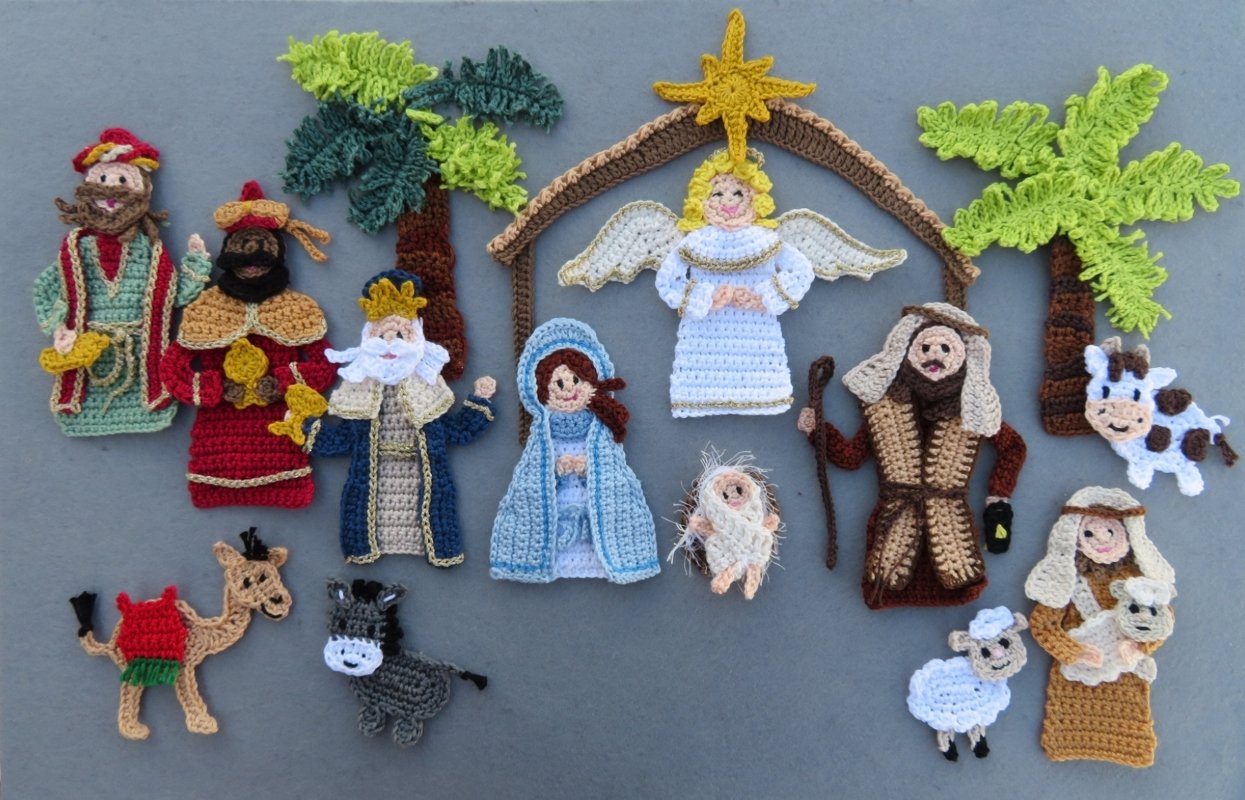 Nativity scene crochet applique