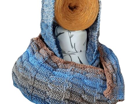 Strickanleitung Kapuzenschal Sideway