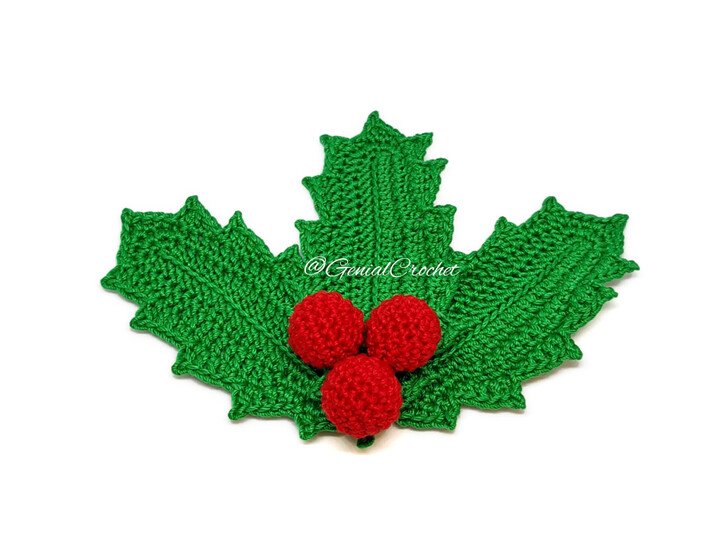 Holly Berry Decor Crochet Pattern - Christmas Applique