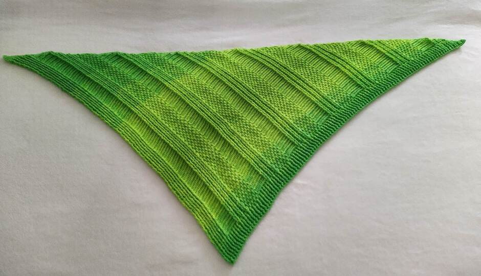 Häkelanleitung "Juste" asymetrisches Tuch