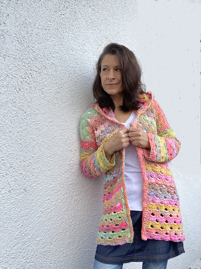 Fröhliche Häkeljacke AQUARELL | mit/ohne Kapuze | nahtlos