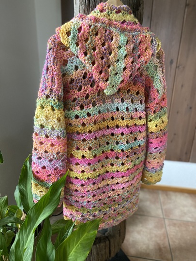 Fröhliche Häkeljacke AQUARELL | mit/ohne Kapuze | nahtlos