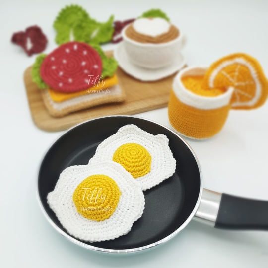 Fried Egg | Crochet Play Food Pattern in English and Deutsch