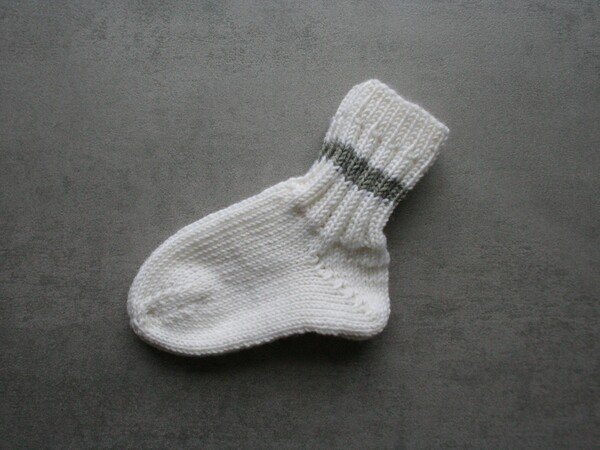 Tennissocken knitting pattern tennis socks all sizes from baby to adult