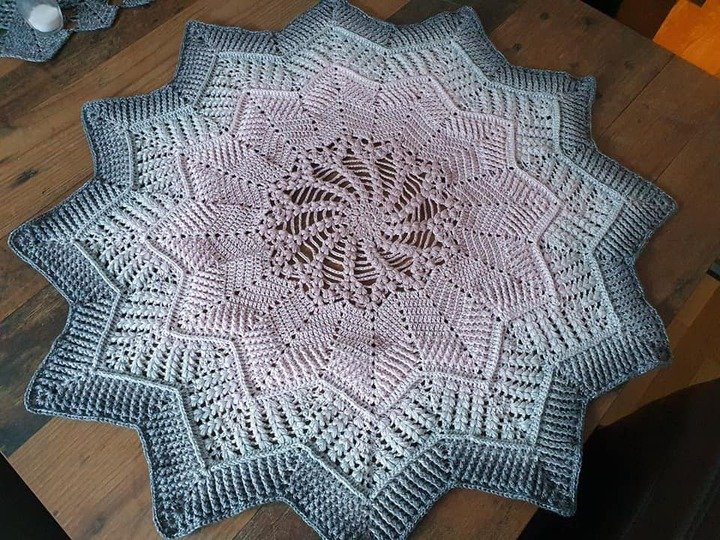 Crochet pattern  star Mira