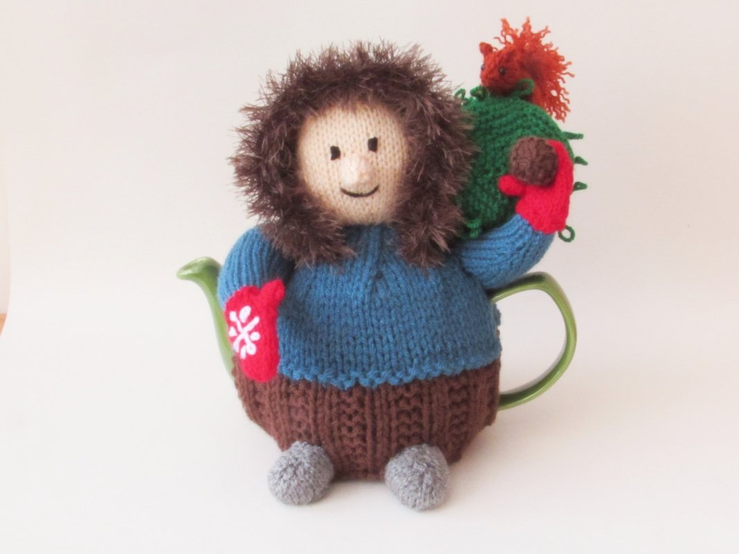 The Christmas Tree Bringer Tea Cosy Knitting Pattern