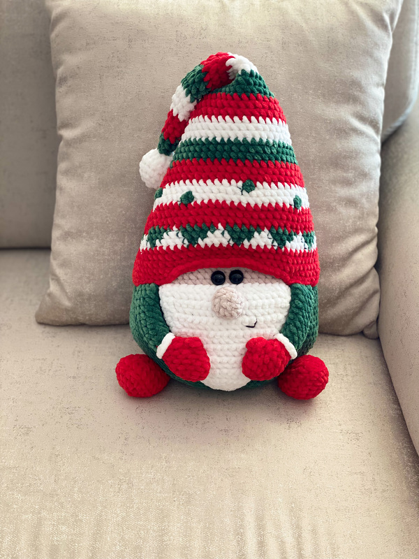 Plush Gnome Christmas crochet pattern (PDF file) - Image 5