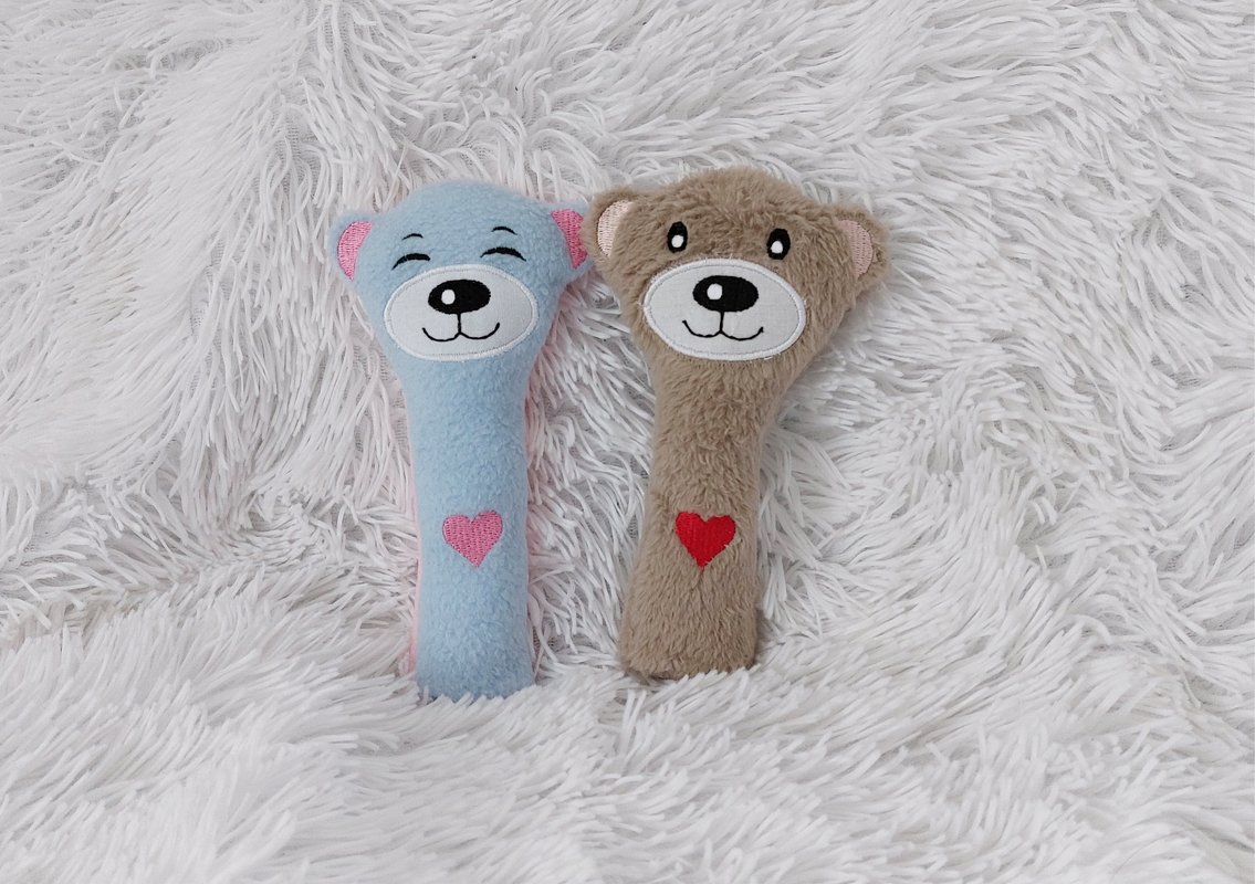 Stickdatei Bär, Stabrassel, ITH Rahmen 13 cm x 18 cm, Greifling Kuscheltier - Bild 3