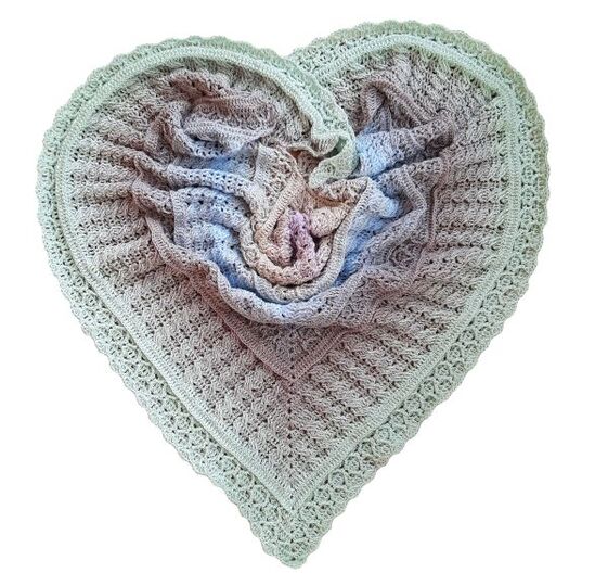 2 Häkelanleitungen Dreieckstuch Pigtails flach und normal