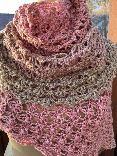 "Zawadi" - Dreieckstuch asymmetrisch - Häkelanleitung