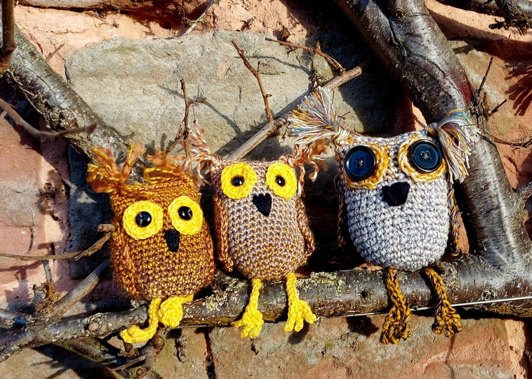 Eule Zizi -Schlüsselanhänger Taschenbaumler oder Kuscheltier Häkelanleitung