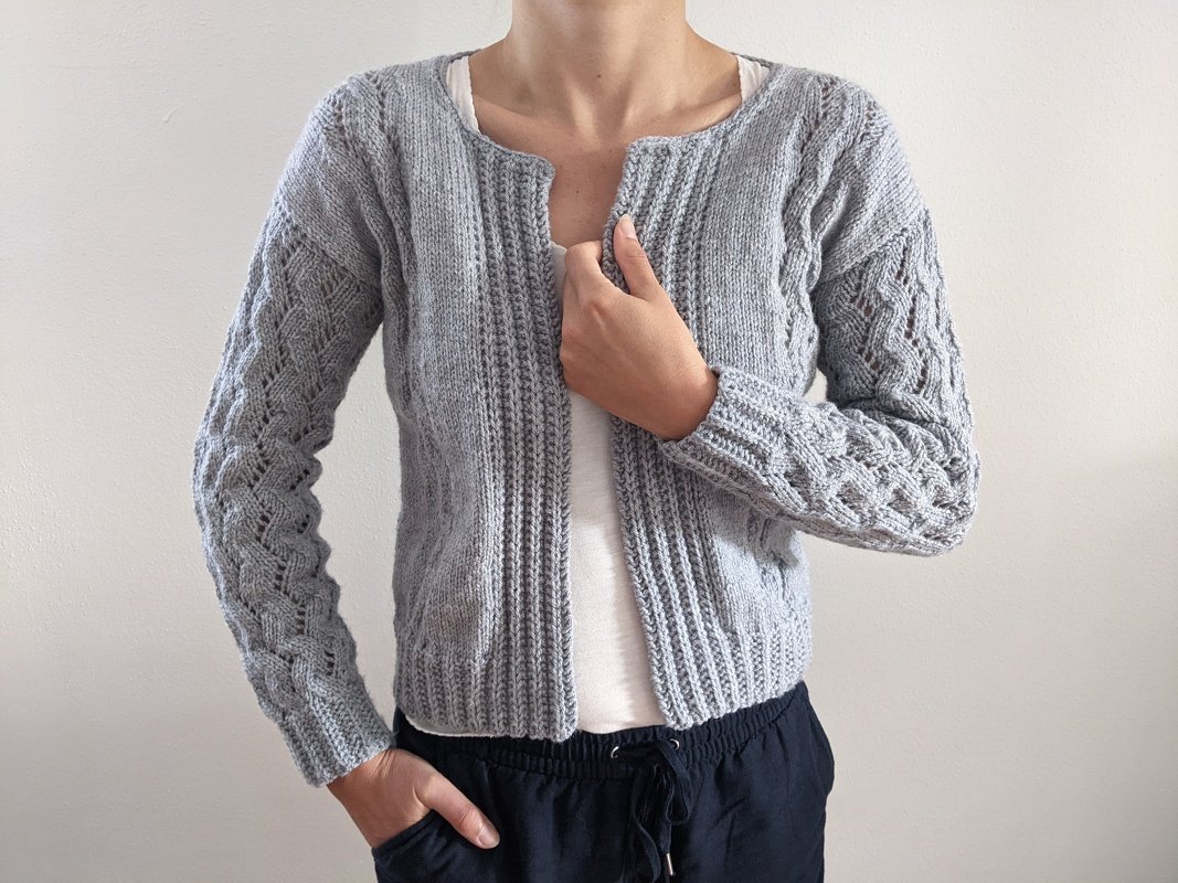 Strickanleitung Jacke mit Wellenmuster - Bild 3