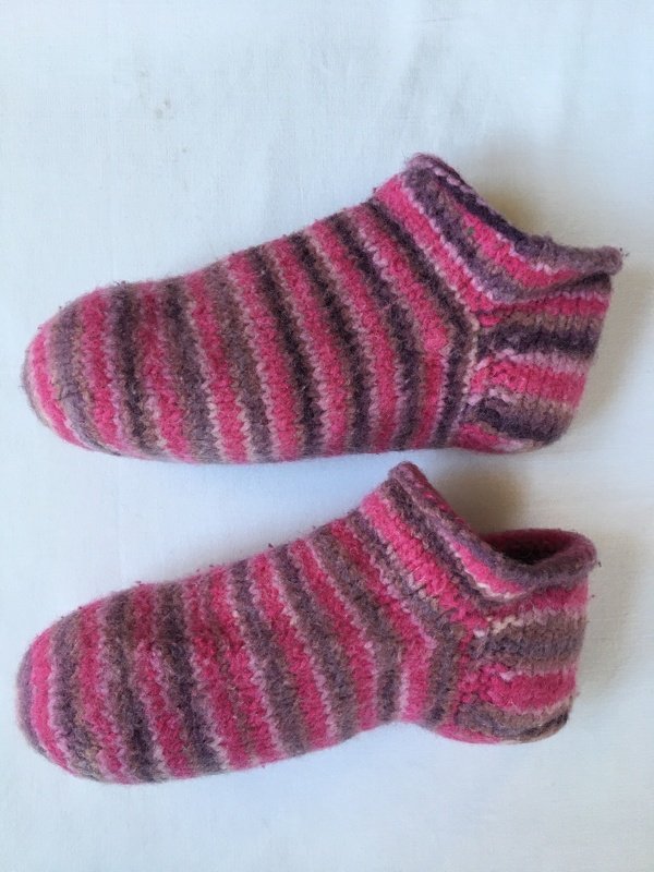 Filzpatschen bunt Strickanleitung