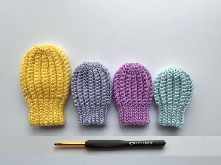Crochet baby mittens pattern, warm thumbless winter mittens newborn baby