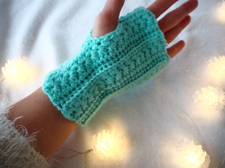 Handstulpen Eismärchen - von Häkelini