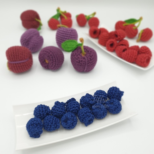 The Perfect Blueberry | Amigurumi Fruit Crochet Pattern PDF