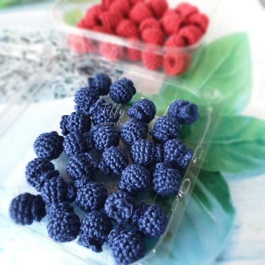 The Perfect Blueberry | Amigurumi Fruit Crochet Pattern PDF